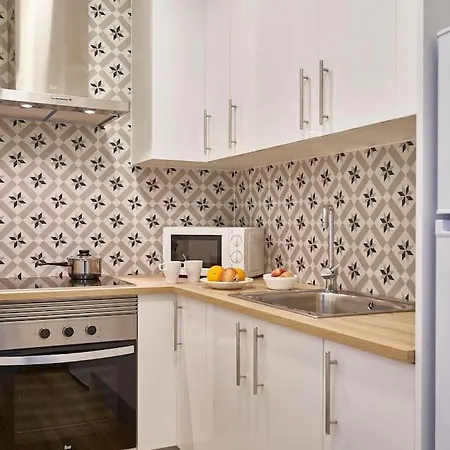 Bebarceloner Sants Apartments - 2 Bedrooms-2